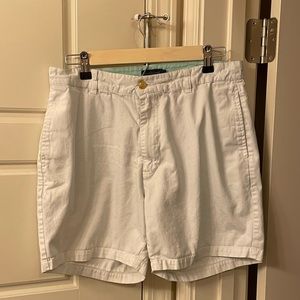 Southern Marsh - Regatta Short - 6" Flat Front - White Chino - 30